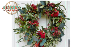 Christmas Wreath.png