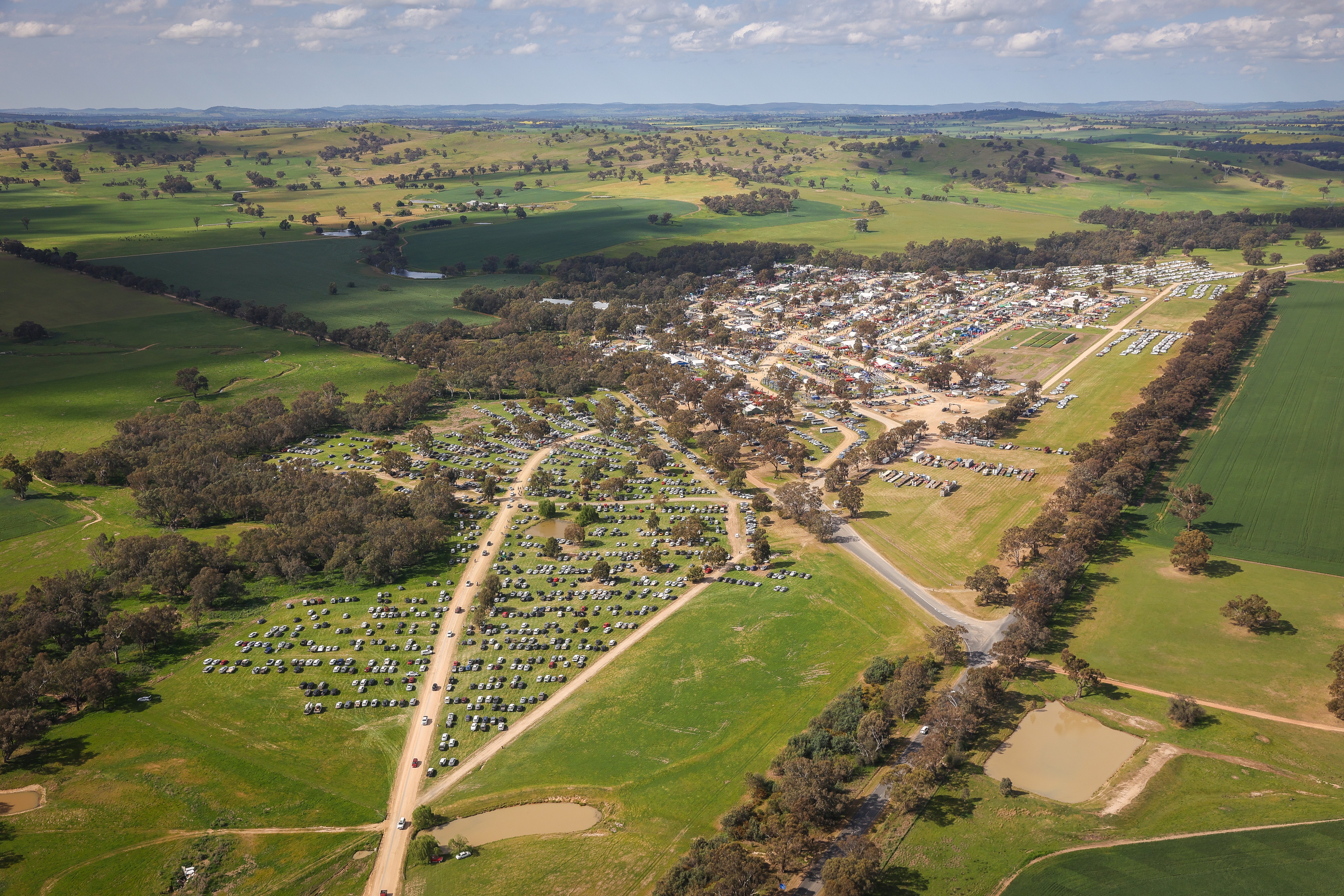 Henty-Machinery-Field-Days-Photo.jpg